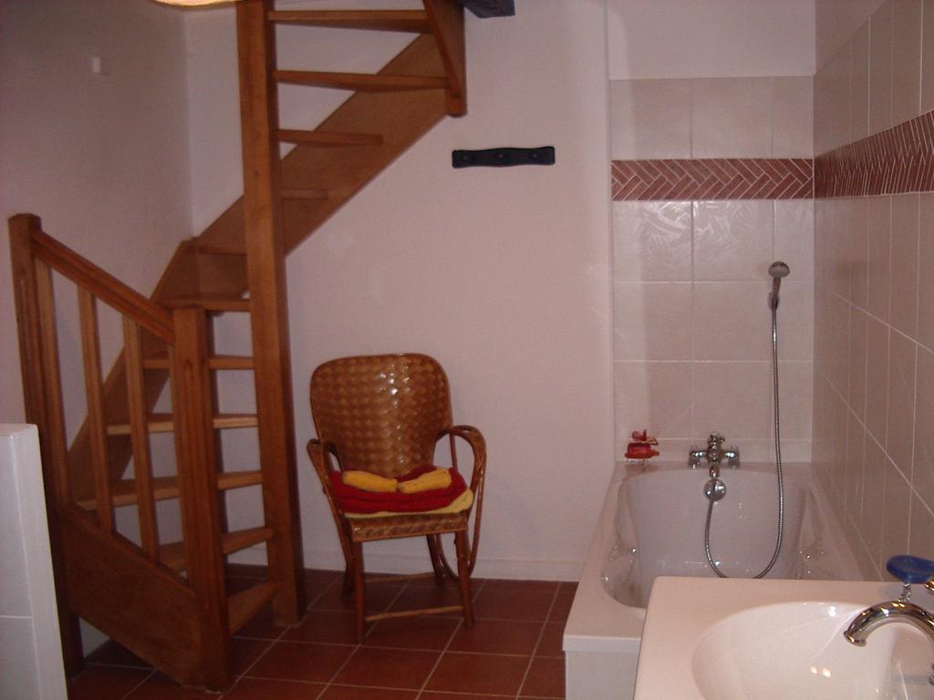 Maison D'Hotes De La Verriere Les Ardillats Pokoj fotografie